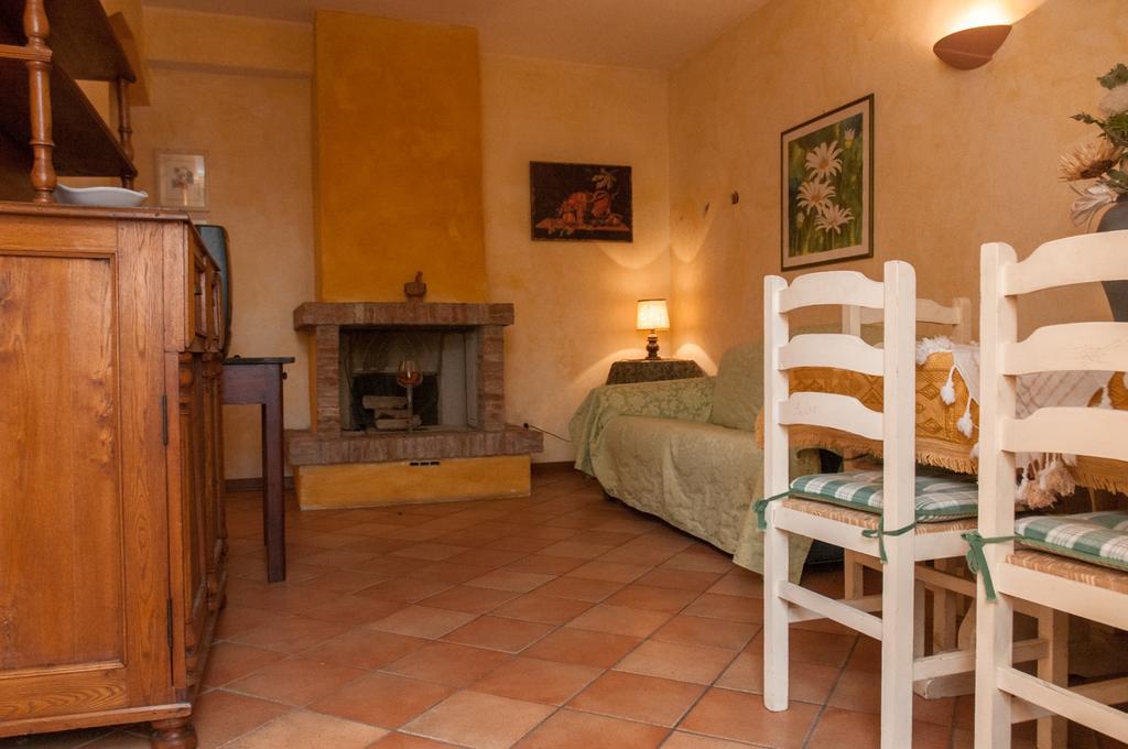 Residenza Il Palazzo Apartment Castiglione del Lago Room photo